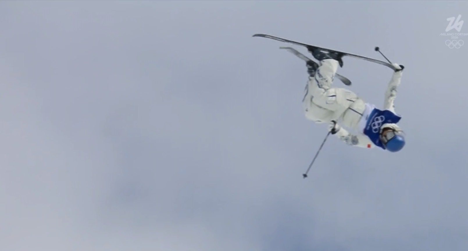 Eileen GU a du répondant face aux journalistes en plein saut slopestyle ski femmes