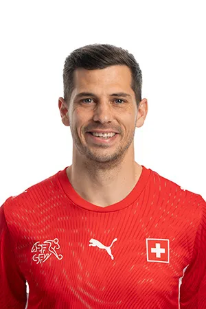 Remo Freuler Milieu de la Nati
