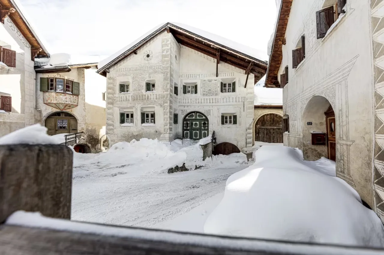 maison Guarda Village du canton des Grisons