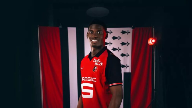 Breel Embolo marque et gagne contre le PSG