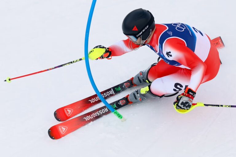 loic meillard médaille d'or olympique JO 2026 slalom