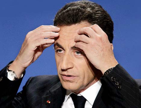 Nicolas Sarkozy publie son récit de prison: quel écho en Suisse?